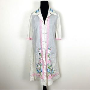 Vintage Floral Robe